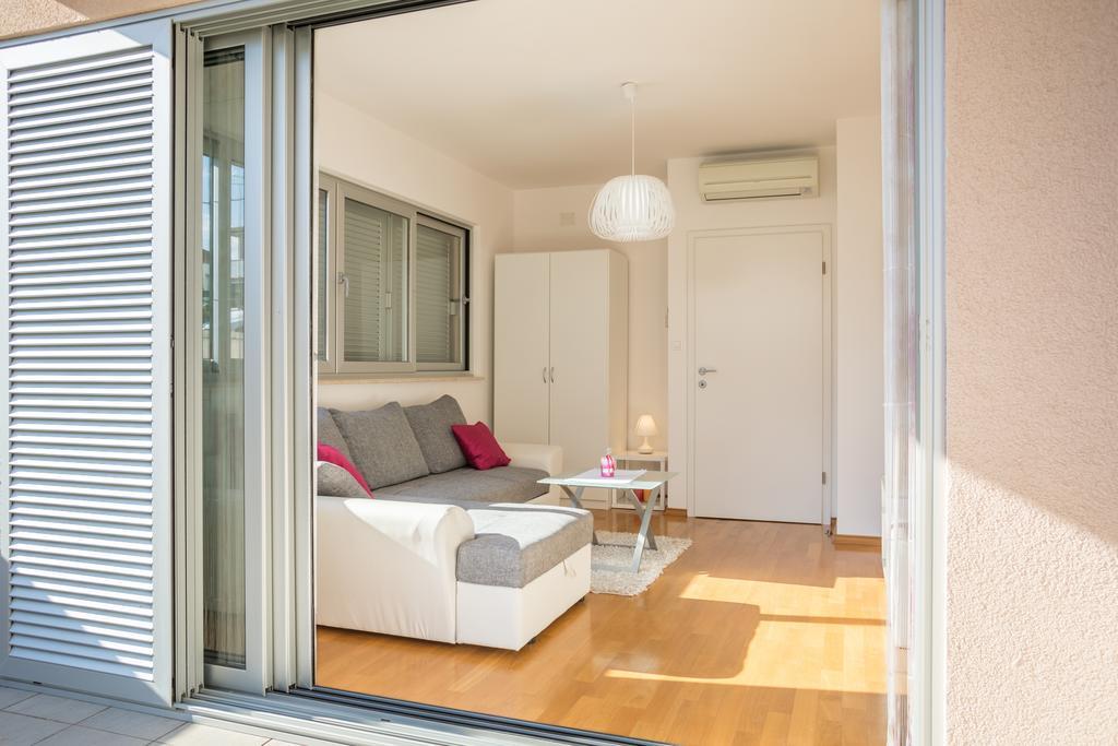 Apartment Falcon Stari Grad  Zimmer foto
