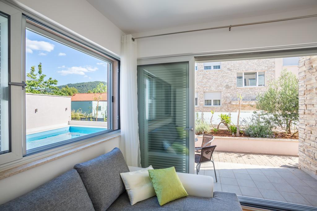 Apartment Falcon Stari Grad  Zimmer foto