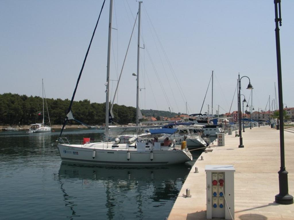 Apartment Falcon Stari Grad  Zimmer foto